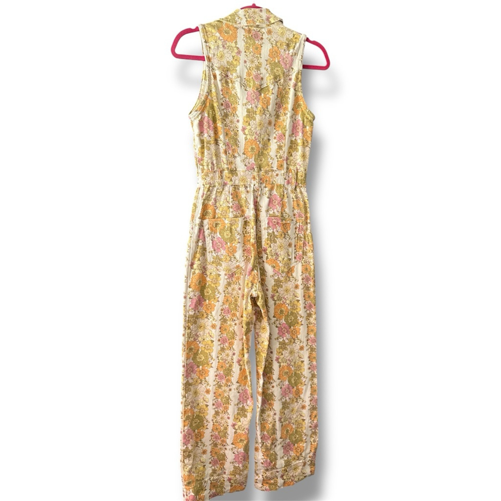 Show Me Your Mumu Jumpsuit Jacksonville Cropped Jumpsuit Groovy Blooms Stripe - Picture 6 of 6